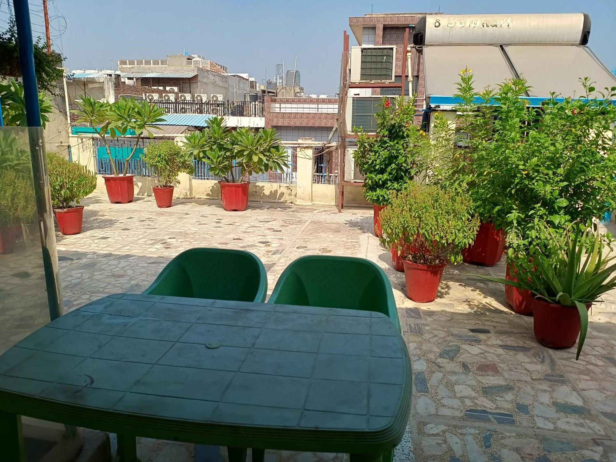 Hotel Majors Den Nowe Delhi Zewnętrze zdjęcie