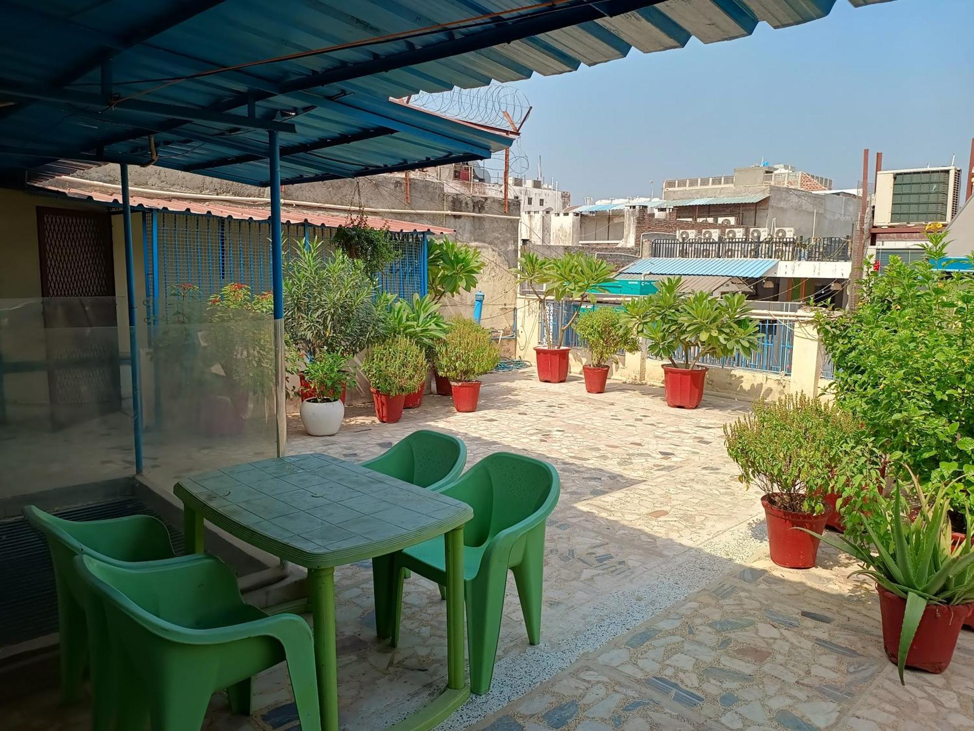 Hotel Majors Den Nowe Delhi Zewnętrze zdjęcie
