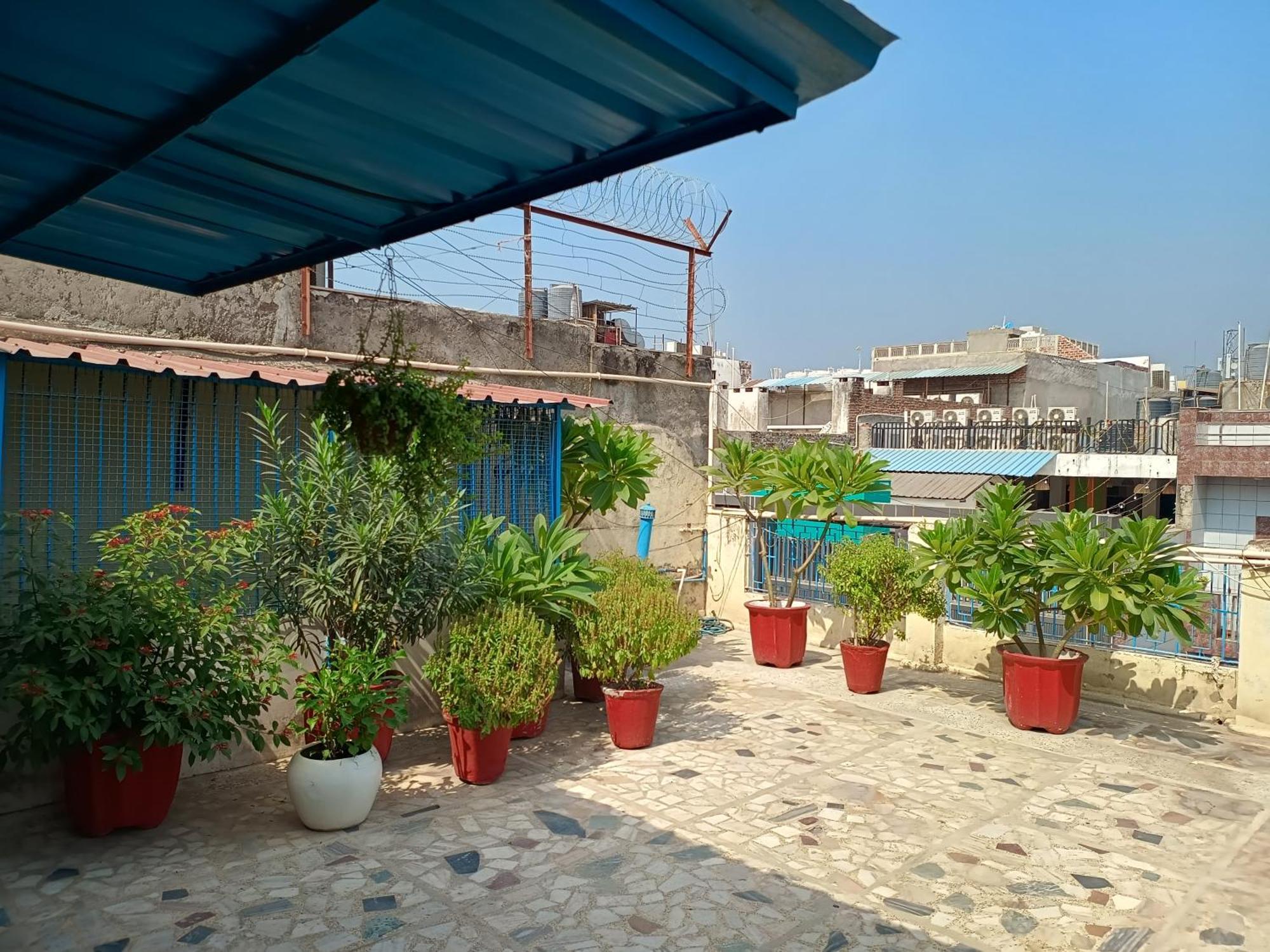 Hotel Majors Den Nowe Delhi Zewnętrze zdjęcie