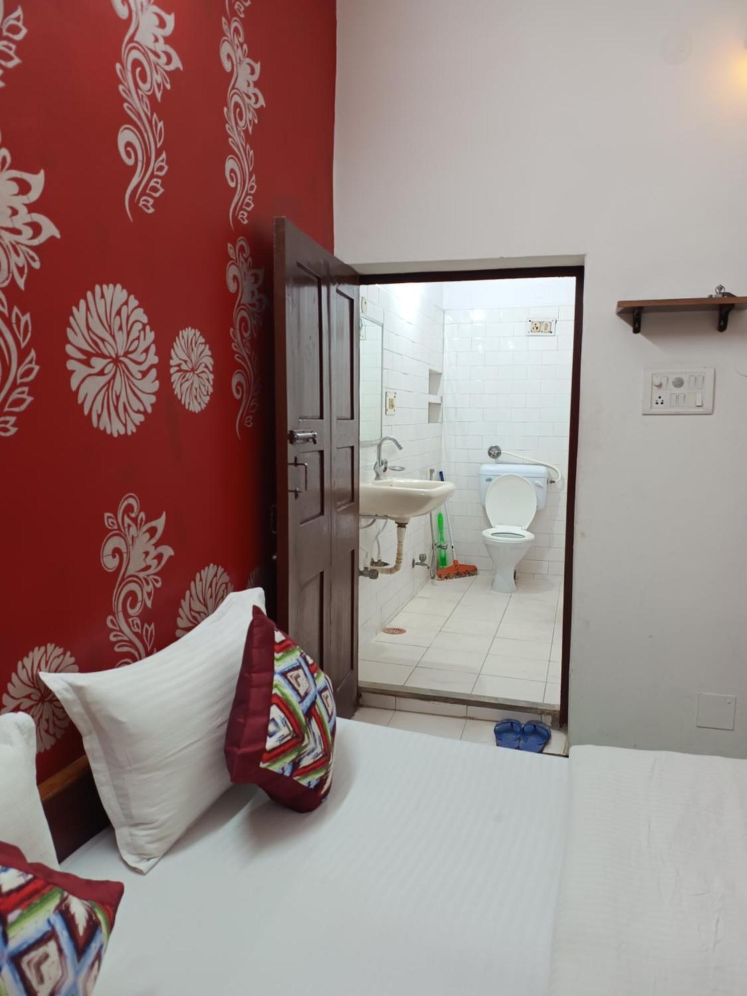 Hotel Majors Den Nowe Delhi Zewnętrze zdjęcie