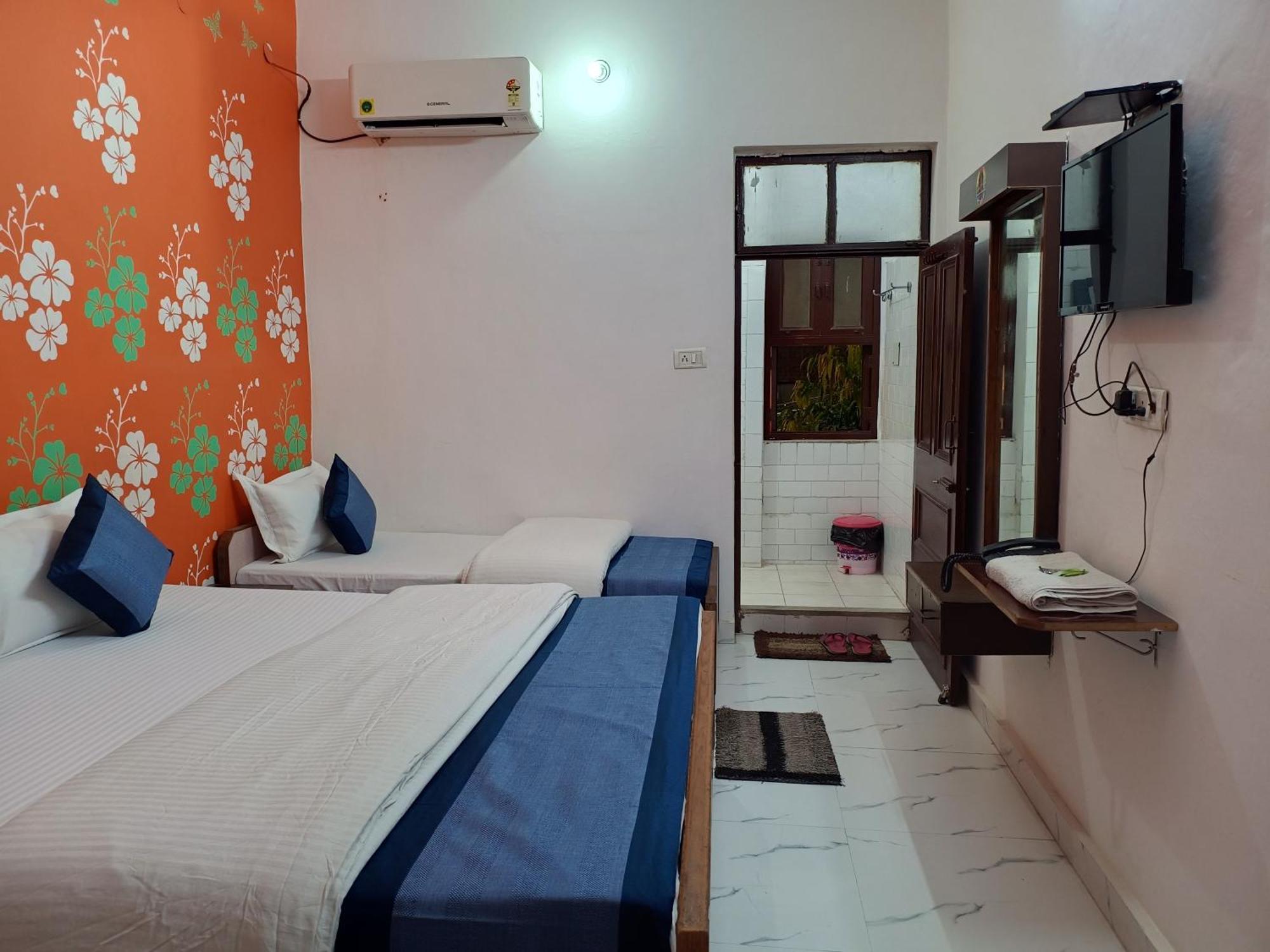 Hotel Majors Den Nowe Delhi Zewnętrze zdjęcie
