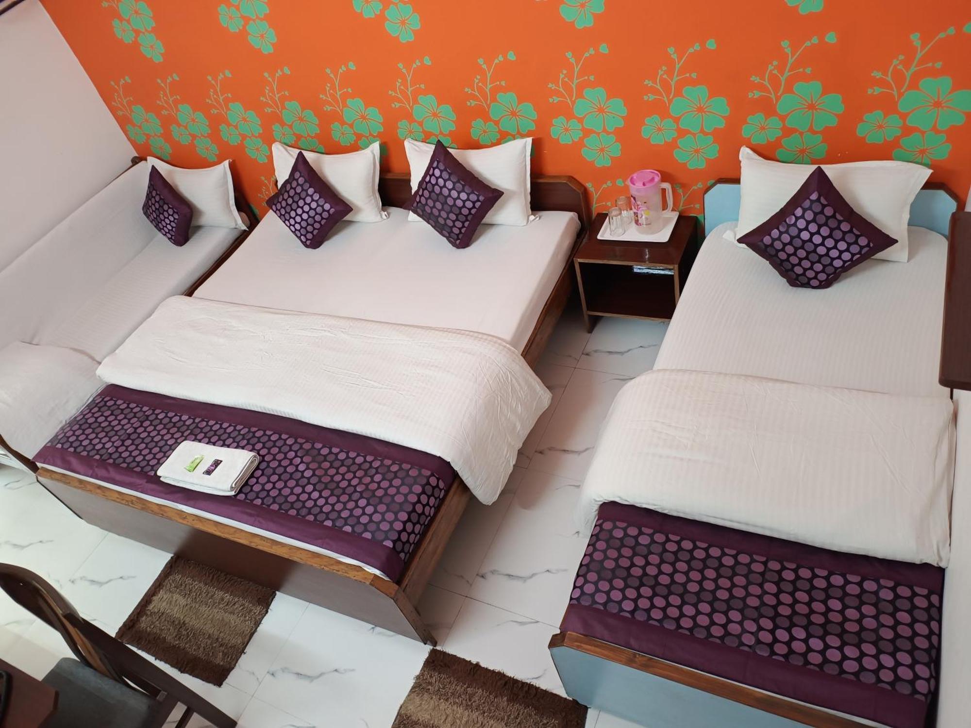 Hotel Majors Den Nowe Delhi Zewnętrze zdjęcie
